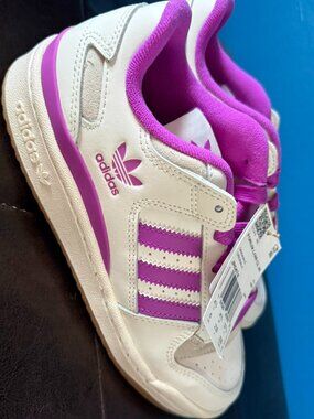 NWT Adidas Forum Low CL White Purple Sneakers Women’s 6 / Men’s 4.5